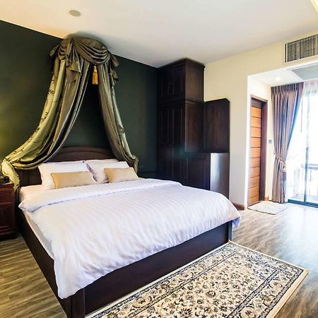 Hotel Yadana Chiangmai Chiang Mai Esterno foto