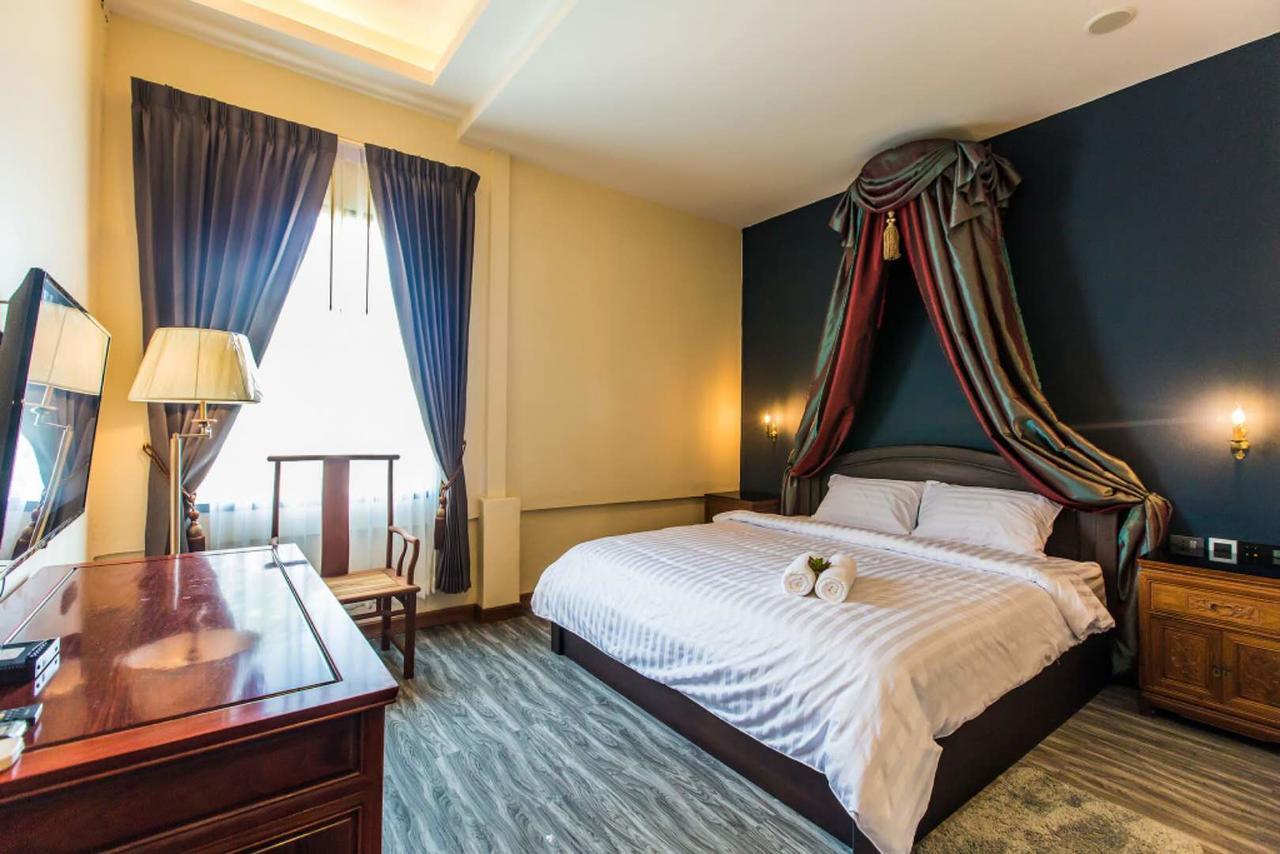 Hotel Yadana Chiangmai Chiang Mai Esterno foto